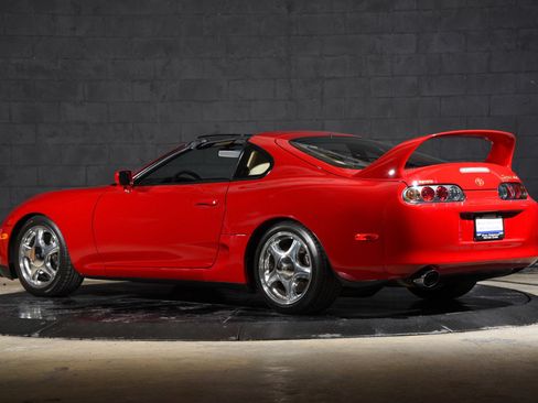 Used 1998 Toyota Supra Turbo w/ Gold Appearance Pkg RWD image 3