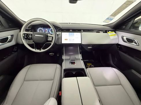 Used 2026 Land Rover Range Rover Velar Dynamic SE image 16