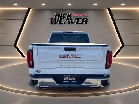 Used 2023 GMC Sierra 1500 SLT w/ SLT Premium Package AWD/4WD image 5