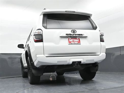 Certified 2022 Toyota 4Runner SR5 Premium w/ Moonroof Package RWD image 36