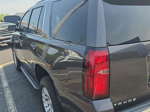 Used 2018 Chevrolet Tahoe LT image 5