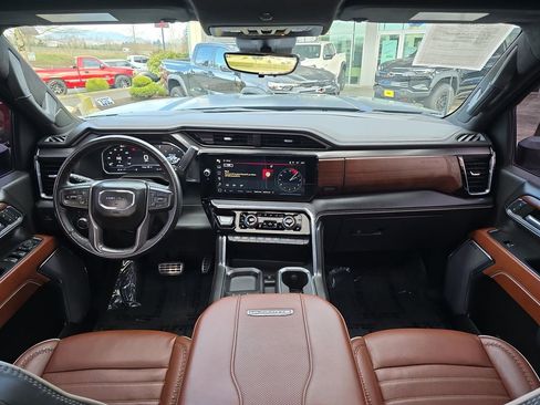 Certified 2024 GMC Sierra 3500 Denali Ultimate image 25