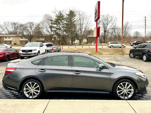 Used 2014 Toyota Avalon Limited image 15