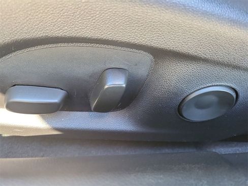 Used 2022 Cadillac CT5 Luxury w/ Sun And Sound Package image 17