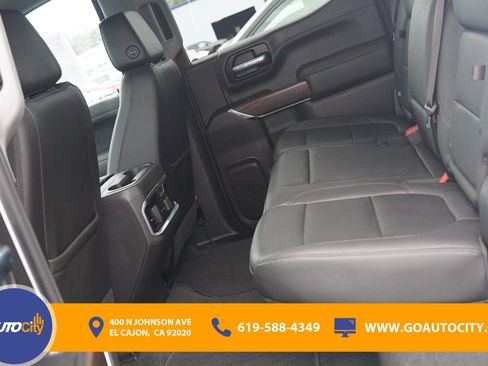 Used 2020 GMC Sierra 1500 SLT w/ SLT Premium Package image 16