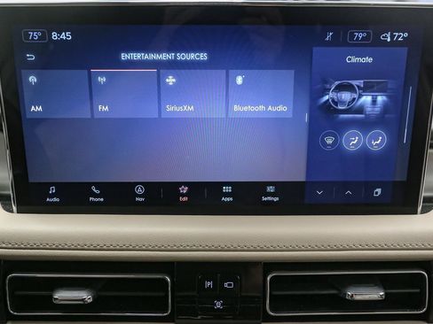 Used 2023 Lincoln Nautilus AWD w/ Premium Package image 26