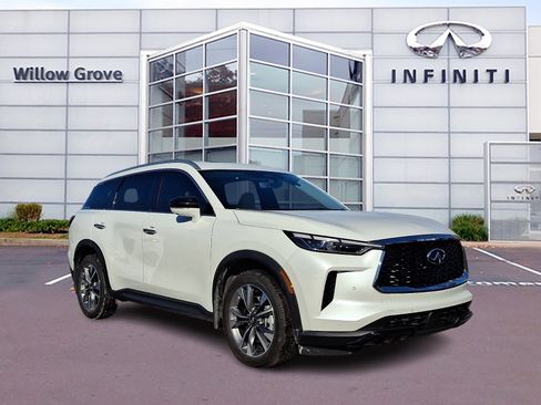 Certified 2023 INFINITI QX60 Luxe w/ Cargo Package image 1
