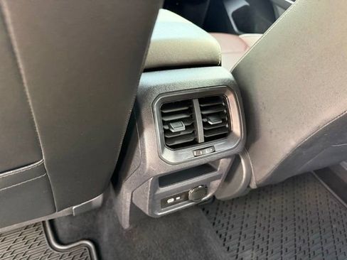 Used 2022 Volkswagen Tiguan SEL R-Line AWD/4WD image 61
