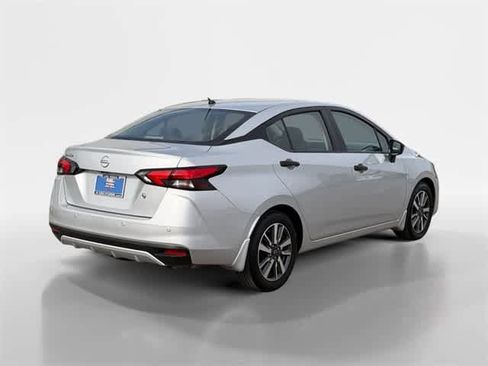 Used 2024 Nissan Versa S w/ S Plus Package image 11