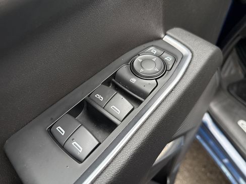 Used 2023 Chevrolet Silverado 1500 LT w/ Convenience Package II image 16