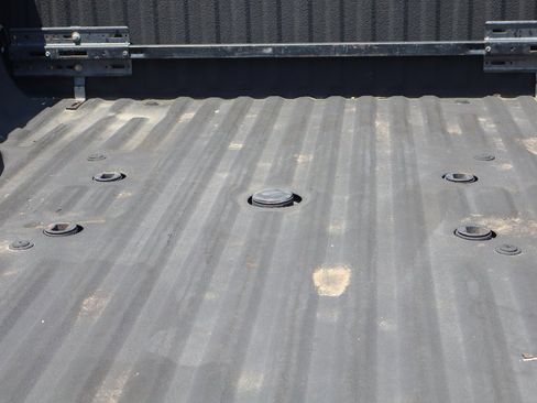 Used 2012 Ford F350 XLT w/ XLT Interior Pkg image 10