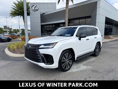 Certified 2025 Lexus LX 700h Luxury image 1