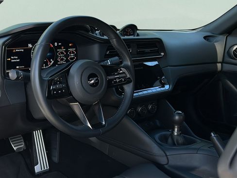 Used 2025 Nissan Z Performance w/ Floor Mat Package RWD image 22