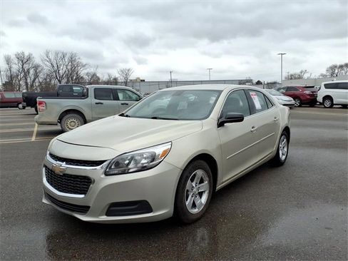 Used 2015 Chevrolet Malibu LS w/ Protection Package image 3