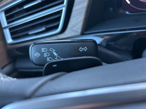 New 2026 Volkswagen Atlas SE FWD image 23