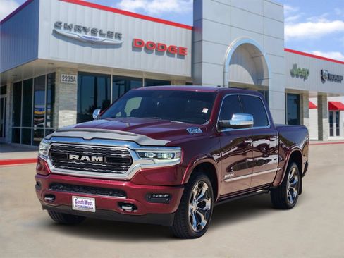 Used 2022 RAM 1500 Limited w/ Body-Colour Bumper Group AWD/4WD image 2