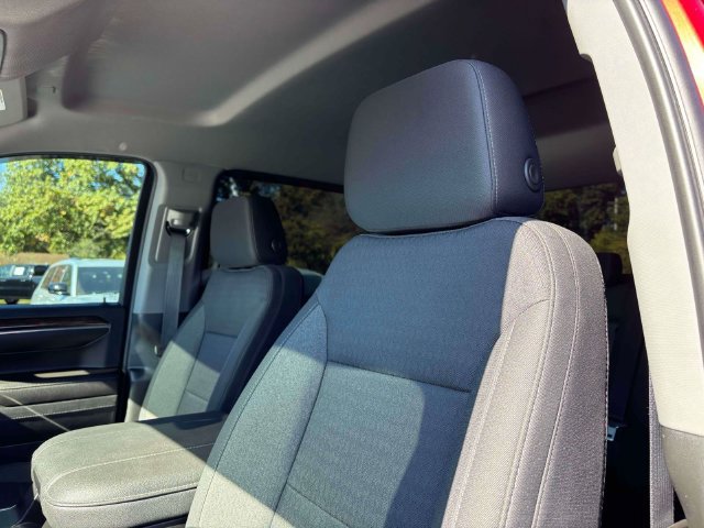 Used 2023 GMC Sierra 1500 Elevation AWD/4WD image 8