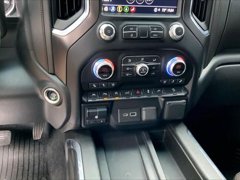 Used 2021 GMC Sierra 1500 AT4 w/ AT4 Premium Package AWD/4WD image 63