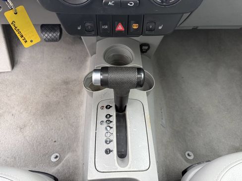 Used 2000 Volkswagen Beetle GLS image 13