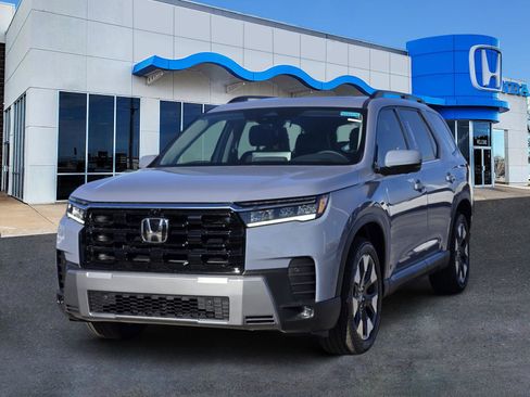 New 2026 Honda Pilot Elite image 2