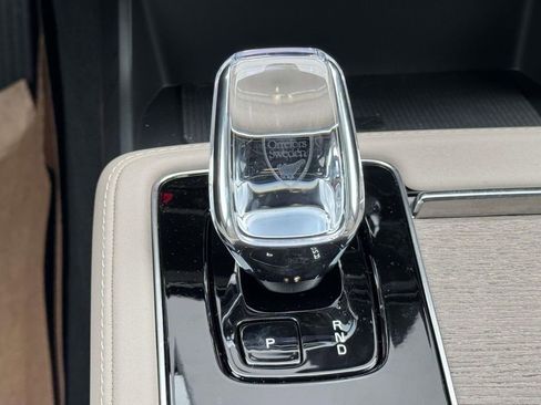 New 2026 Volvo XC90 T8 Plus w/ Protection Package Premier image 6
