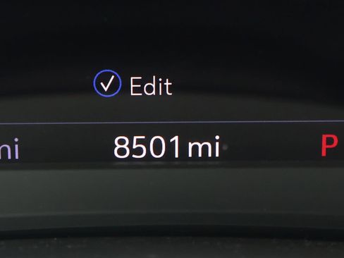 Used 2024 Cadillac XT6 Sport w/ Platinum Package image 39