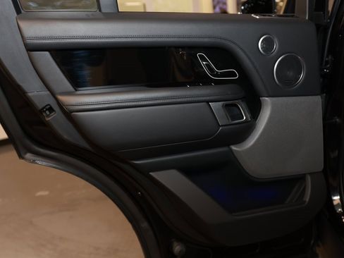 Used 2021 Land Rover Range Rover Westminster Edition image 21