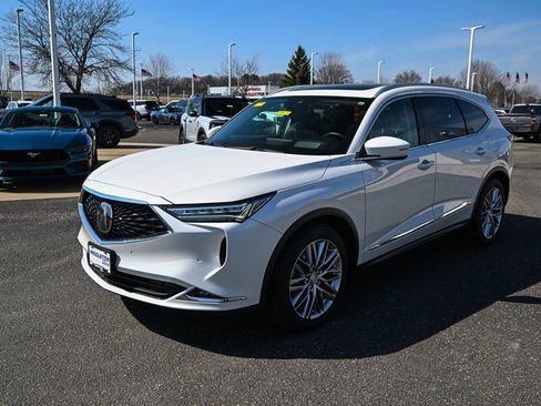 Used 2023 Acura MDX SH-AWD w/ Advance Package image 9
