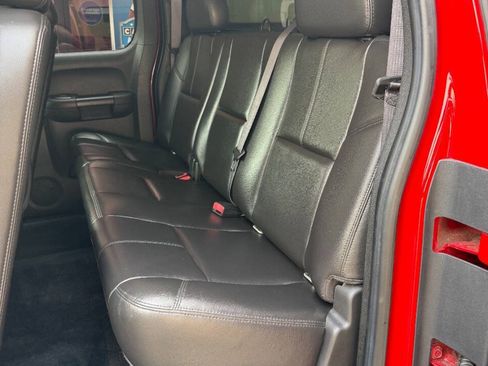 Used 2011 GMC Sierra 1500 SLT w/ SLT Convenience Package AWD/4WD image 12
