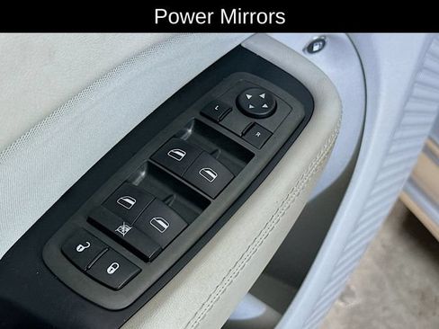Used 2013 Dodge Dart SXT FWD image 7