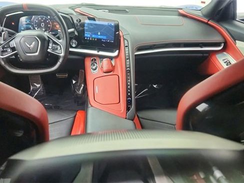 Used 2021 Chevrolet Corvette Stingray Preferred Cpe w/ Z51 Performance Package image 19