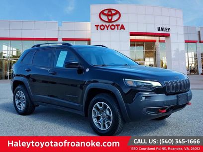 Used 2022 Jeep Cherokee Trailhawk w/ Comfort/Convenience Group