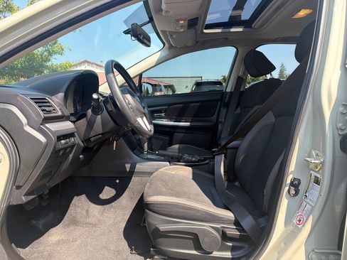 Used 2017 Subaru Crosstrek 2.0i Premium w/ Moonroof Package AWD/4WD image 23
