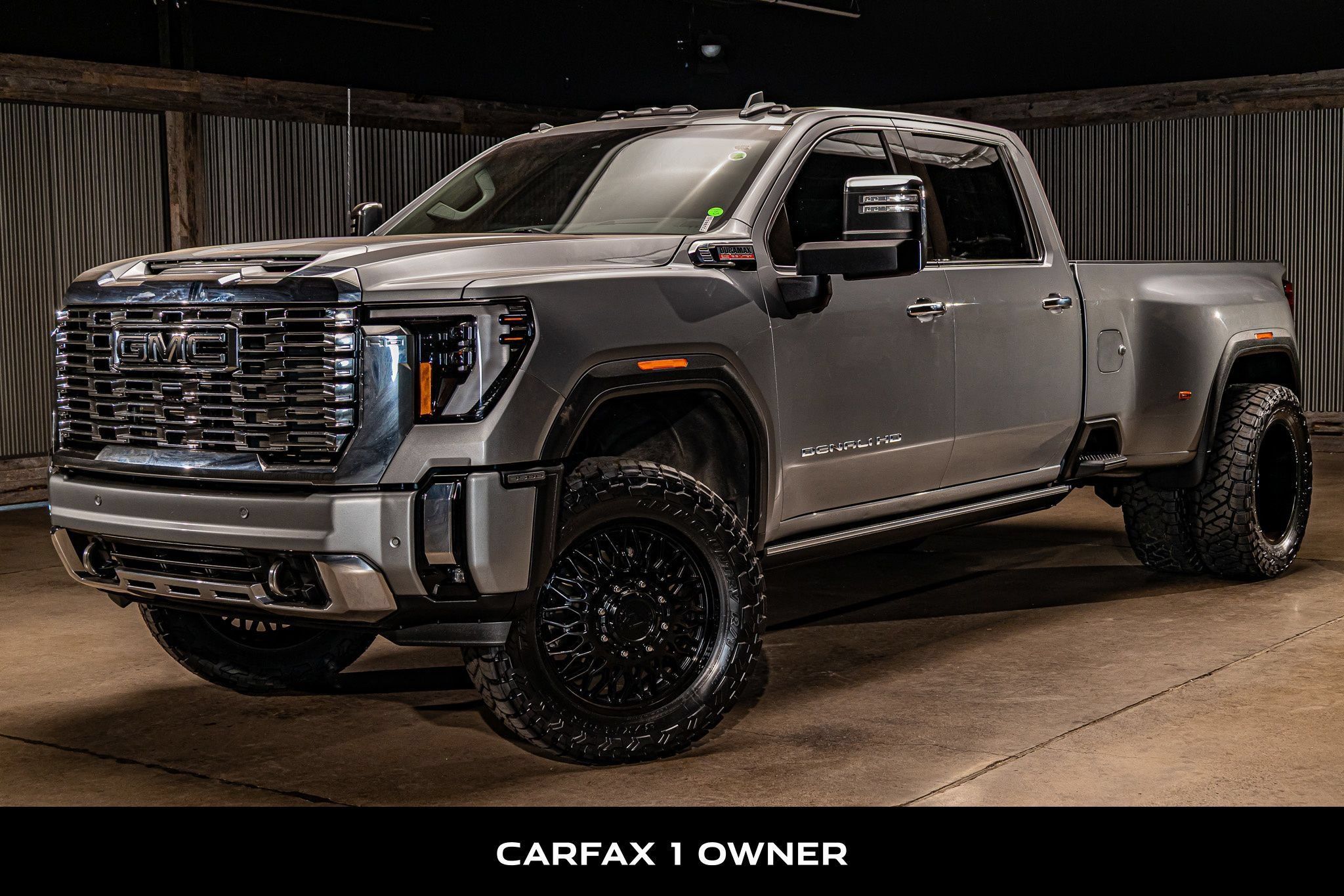 Used 2026 GMC Sierra 3500 Denali w/ Denali Reserve Package AWD/4WD image 5