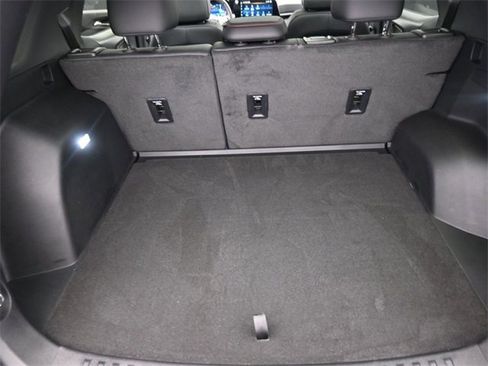 Used 2025 Chevrolet Equinox RS w/ Safety and Technology Package image 25