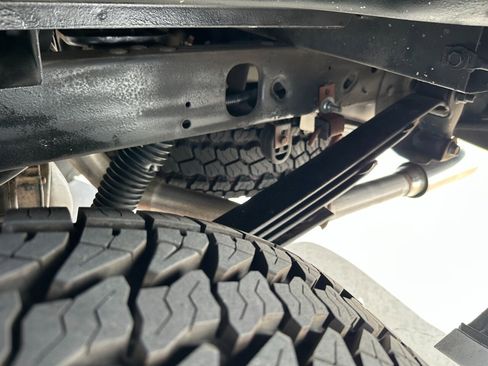 Used 1999 Ford F150 4x4 Regular Cab image 40