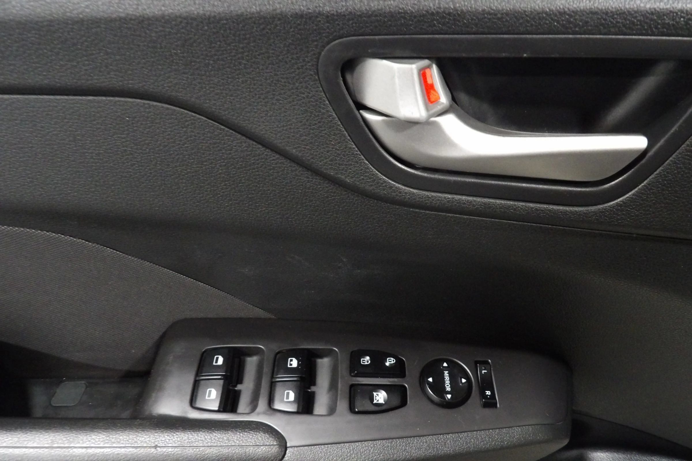 Used 2018 Hyundai Accent SE FWD image 8