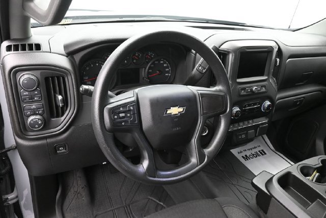 Used 2025 Chevrolet Silverado 1500 Custom AWD/4WD image 24