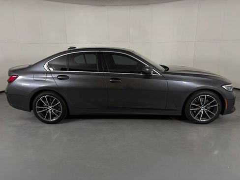 Used 2021 BMW 330i Sedan w/ Convenience Package RWD image 9