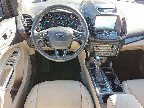 Used 2018 Ford Escape Titanium image 12