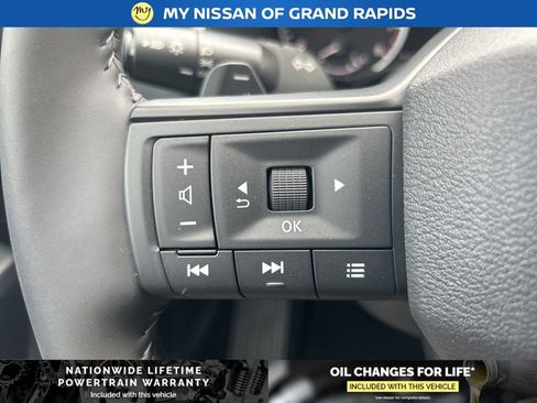 New 2026 Nissan Pathfinder SV image 13