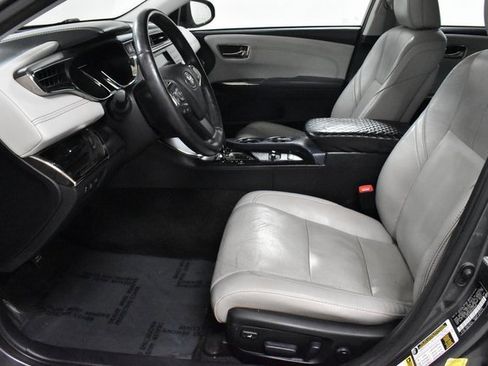 Used 2014 Toyota Avalon image 12