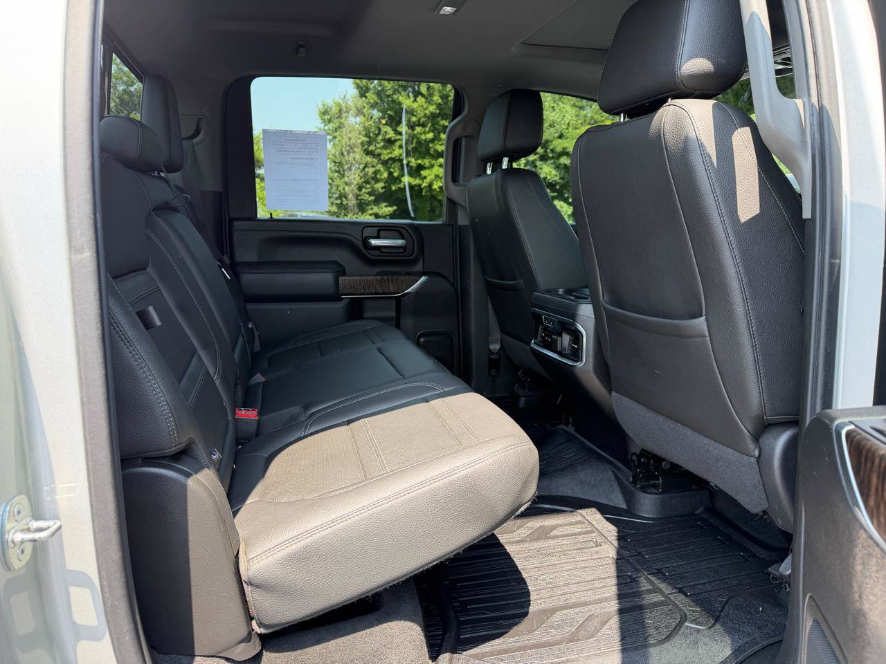 Used 2020 GMC Sierra 2500 Denali w/ Denali Ultimate Package AWD/4WD image 12