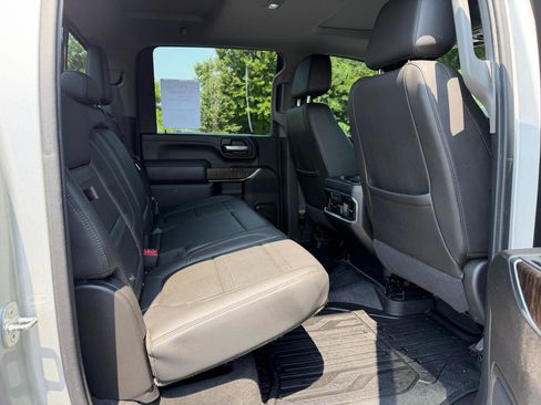 Used 2020 GMC Sierra 2500 Denali w/ Denali Ultimate Package AWD/4WD image 12