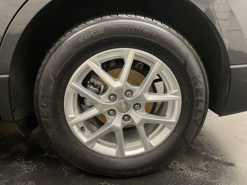Used 2022 Chevrolet Equinox LT FWD image 25
