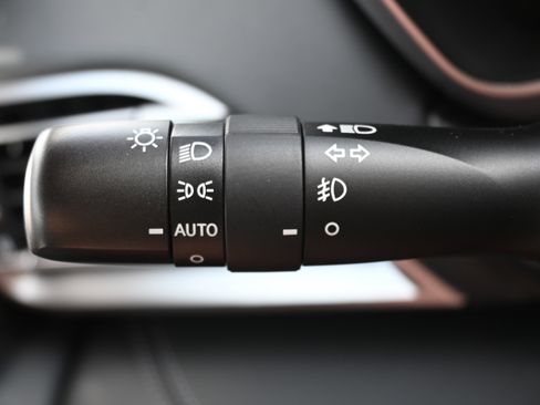 Certified 2025 Subaru Outback Limited XT image 27