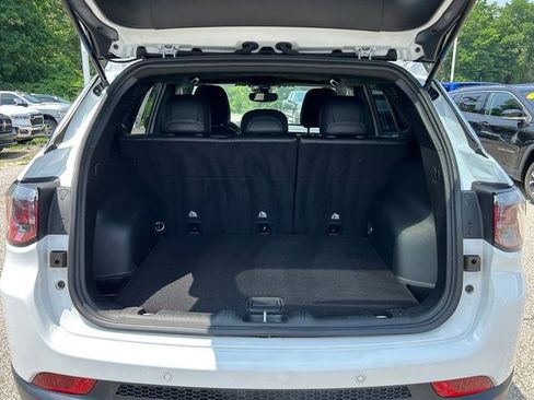Used 2024 Jeep Compass Limited image 26