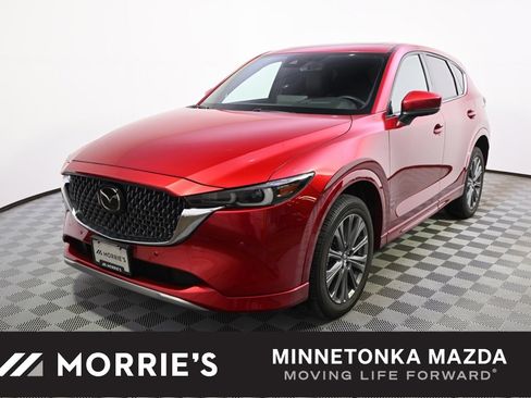 Used 2025 MAZDA CX-5 Signature image 1
