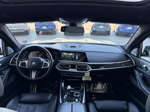 Used 2020 BMW X7 M50i w/ Dynamic Handling Package AWD/4WD image 20
