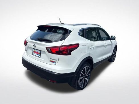 Used 2019 Nissan Rogue Sport SL w/ Premium Package AWD/4WD image 5